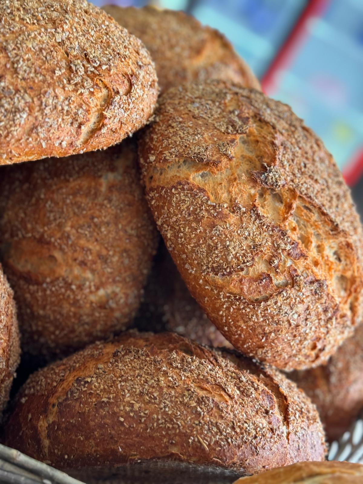 Usta Eller Unlu Mamulleri ve Açık Ekmek 